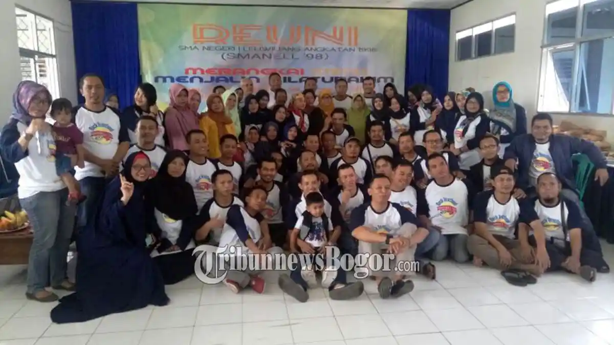 Rangkai Kisah Jalin Silaturahmi Lewat Reuni Alumni Smanell Angkatan 98