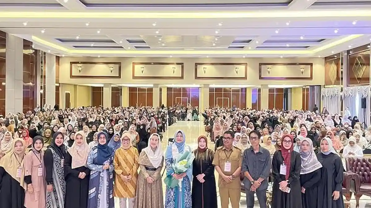 Seminar Parenting di Palu, 1.000 Emak-Emak Bahas Peran Orangtua di Dunia Digital