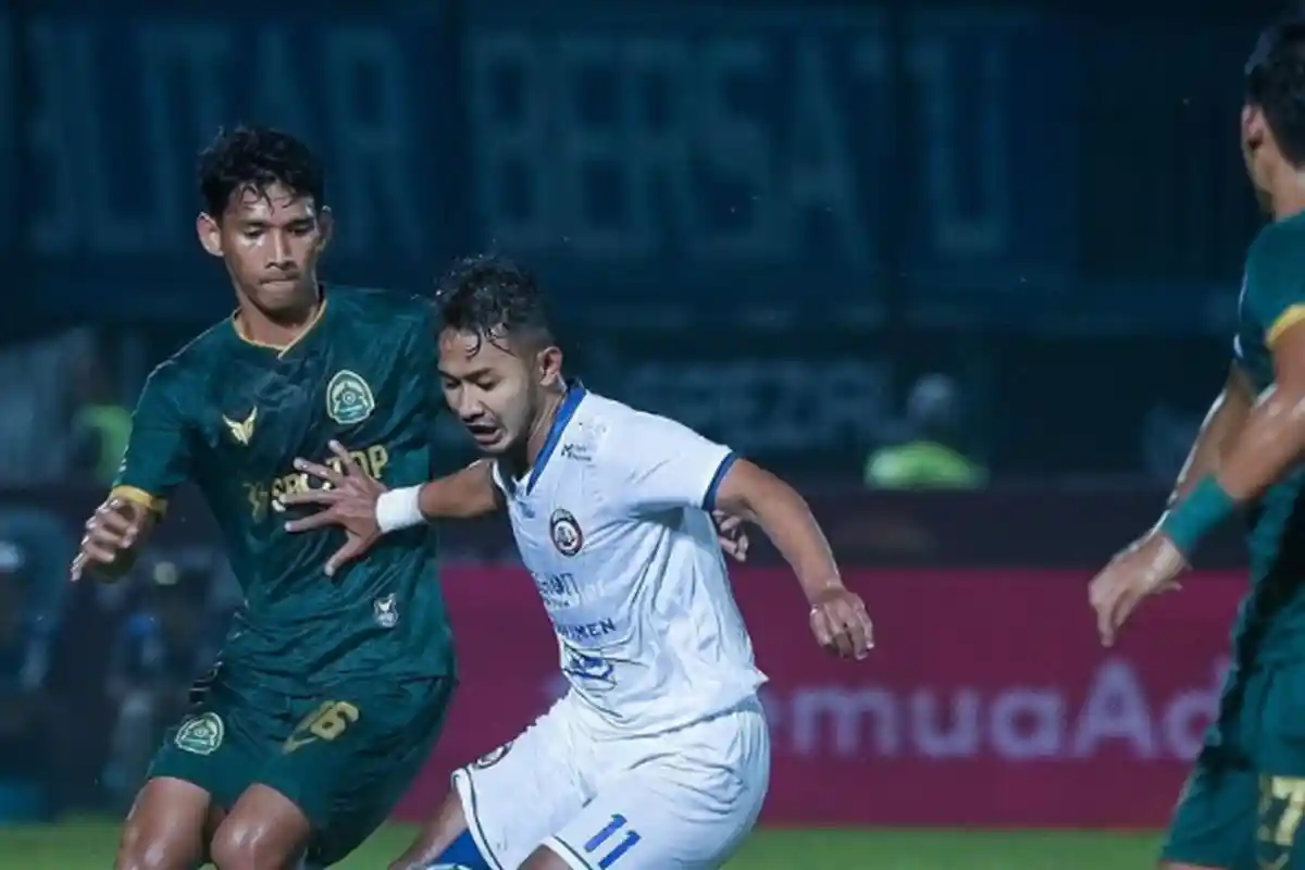 Nasib Apes Gian Zola, Sempat Bawa Arema FC Juarai Piala Presiden 2022, Kini Meredup di Liga 1 2022