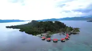 Pulau-Nusa-Raa-di-halmahera-Selatan.jpg
