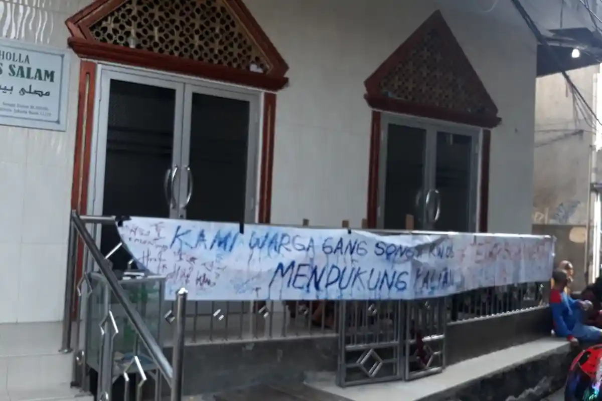 Bantu Tetangga Jalani Isolasi di Mandiri, Warga Tambora: Kami Tetangga, Harus Saling Menguatkan