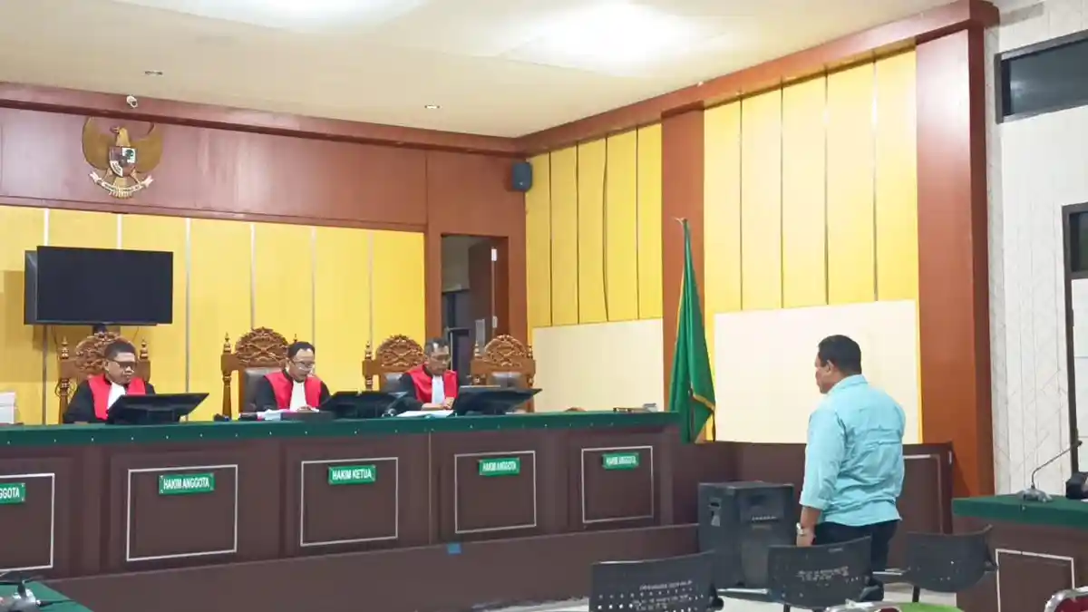 Mantan Bupati Morowali Utara Sulteng Divonis 2 Tahun 4 Bulan Penjara, Ajukan Banding