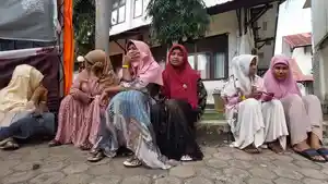 Wanita-Rohingya-Tunggu-Berbuka.jpg