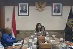 SENTANI-Bupati-Jayapura-Yunus-Wonda-dan-rombo.jpg