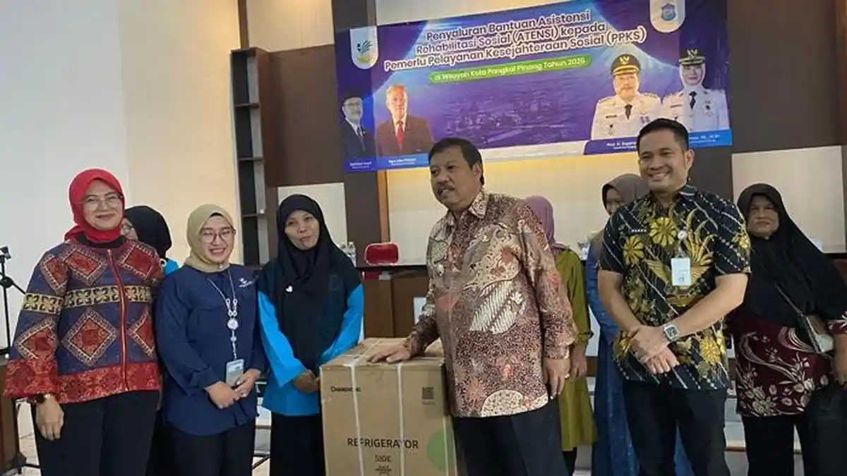 143 Warga Pangkalpinang Terima Bantuan Beras hingga Perlengkapan Mandi