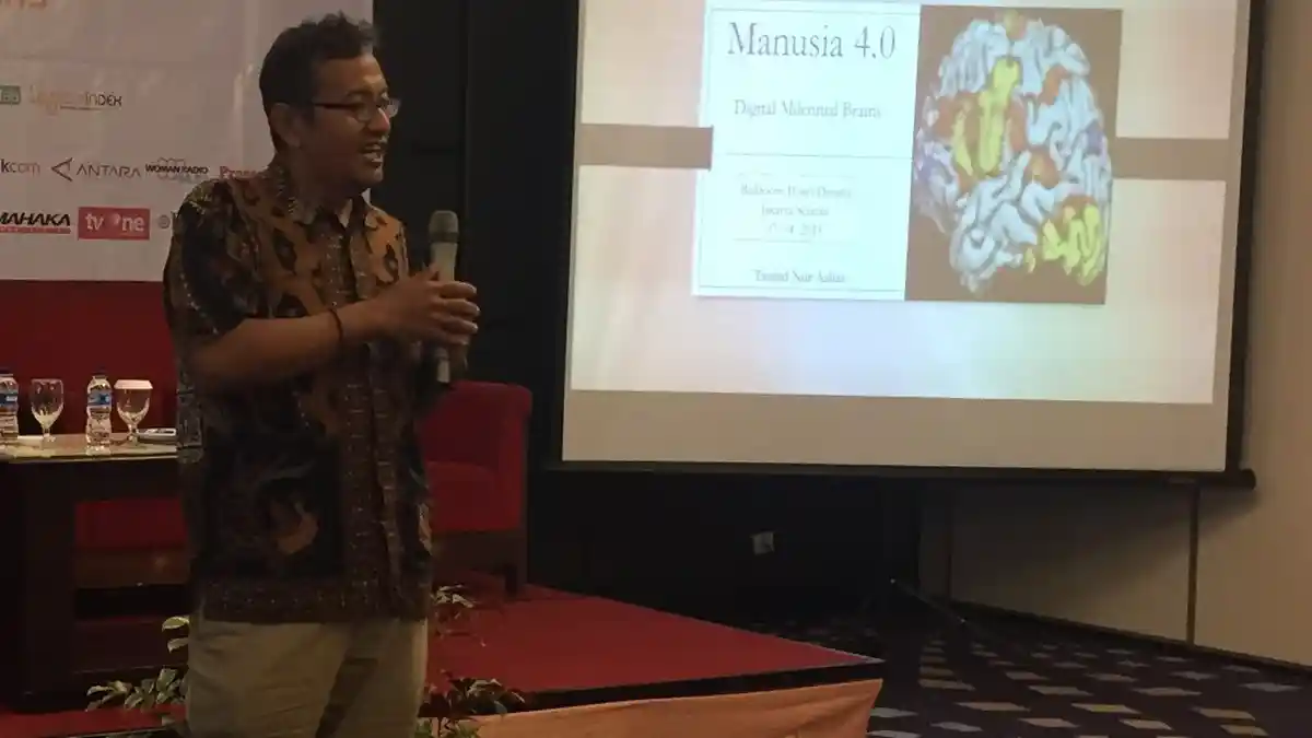 Perkembangan Teknologi Ubah Cara Pandang dan Berpikir