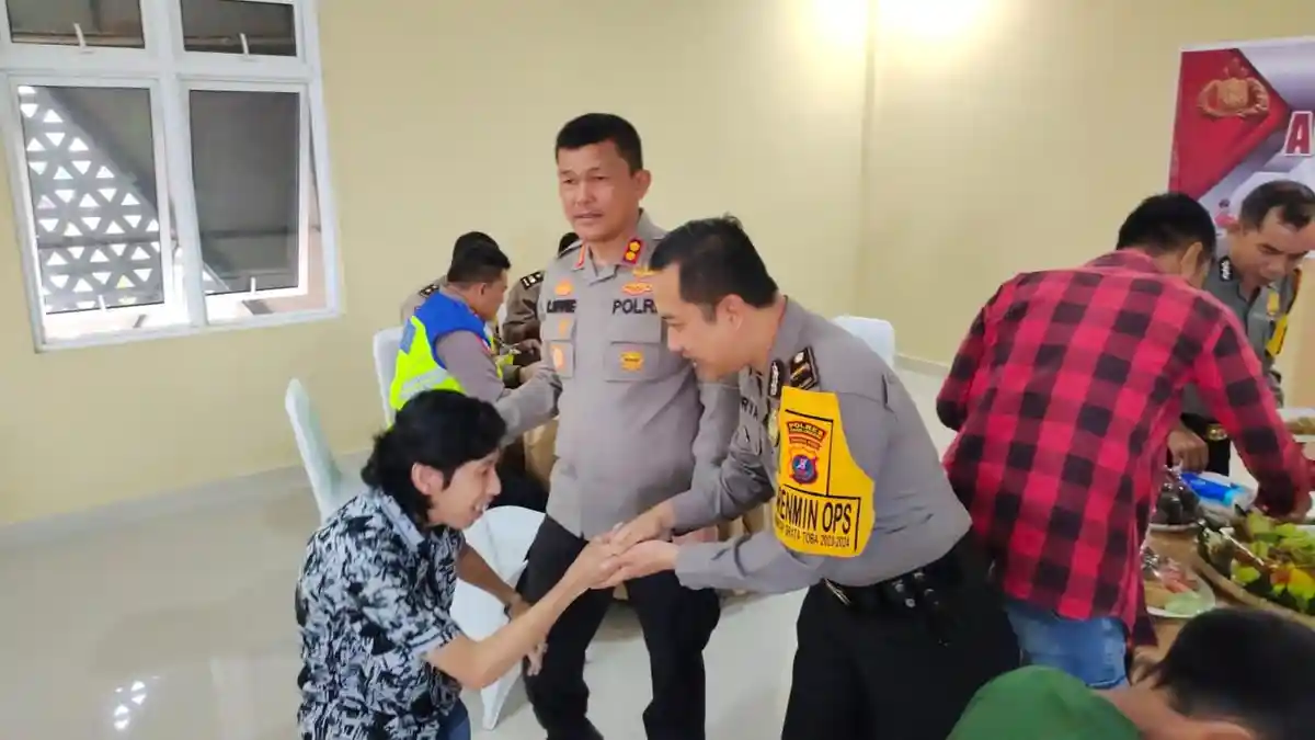 AKBP Ronald Sipayung Resmikan Aula Wicaksana Laghawa Polsek Parapat