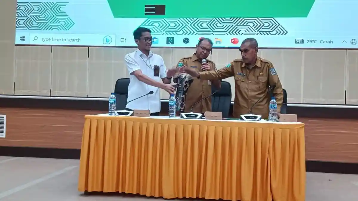 Segera, Penjual Pinang di Kota Sorong Bakal Punya BPJS Ketenagakerjaan