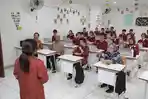 Dua Kakak Presiden Prabowo Berkunjung ke Sekolah Rakyat, Tinjau Langsung Proses Belajar Mengajar