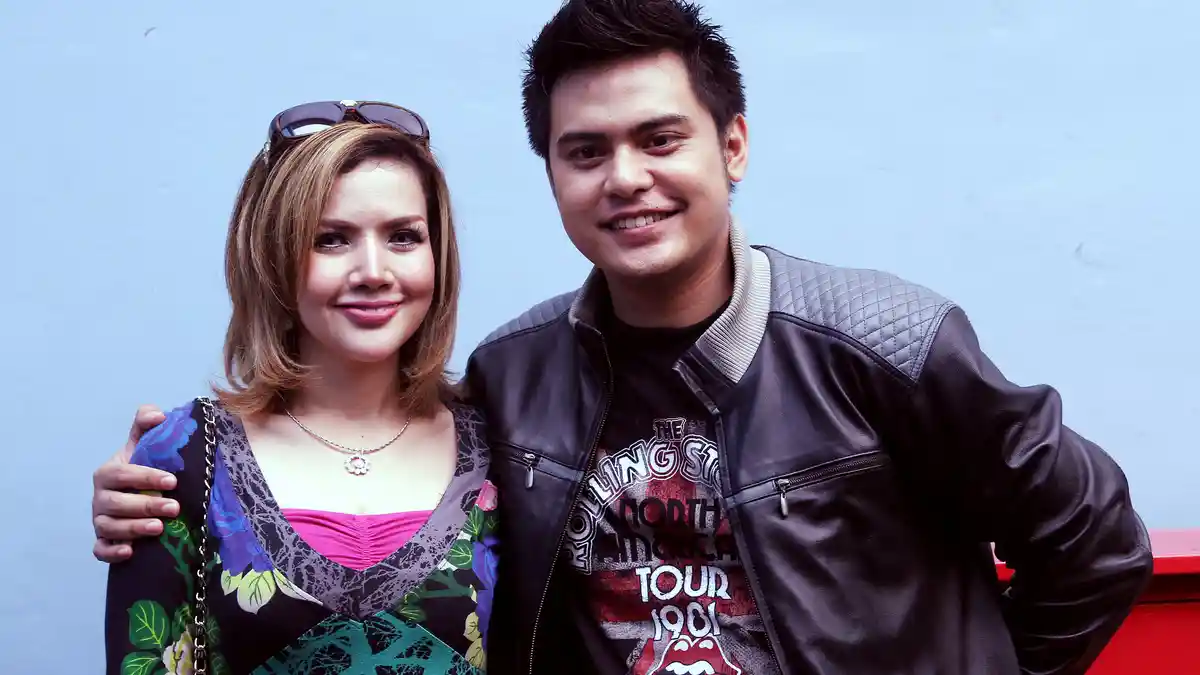 Galih Ginanjar dan Kumalasari Pamer Pose 'Hot', Netizen Buru-buru Peringatkan Hal ini