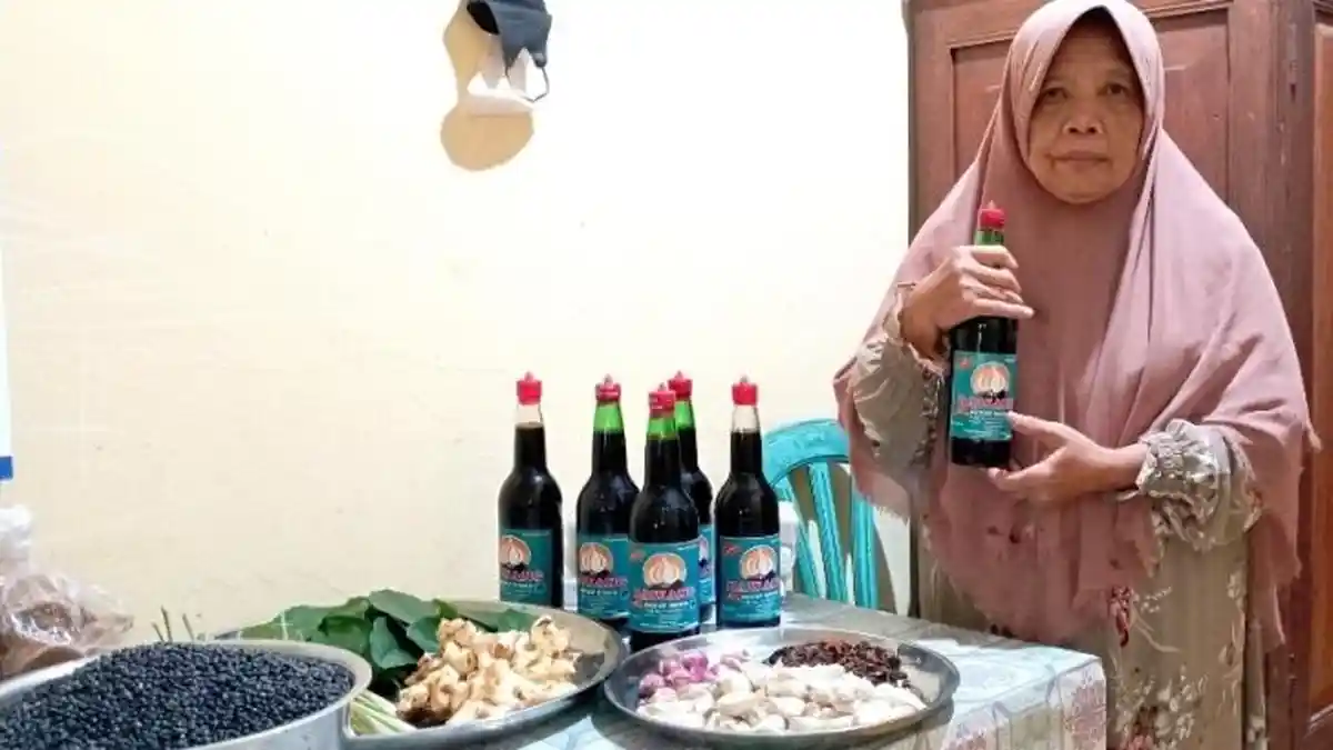 Produksi Kecap Manis Merk Bawang Berskala Rumahan, Bercitarasa Lokal Banyumas