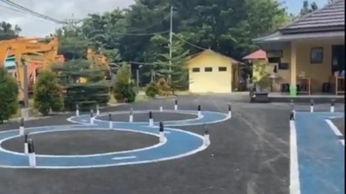 Polres Tapin Buka Layanan Belajar Uji Teori dan Praktik Membuat SIM.