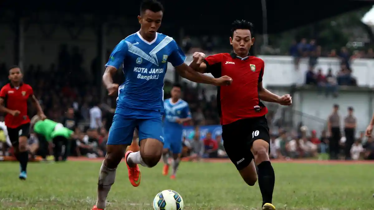 GALERI FOTO: Kota Jambi Tekuk Maldini Cs