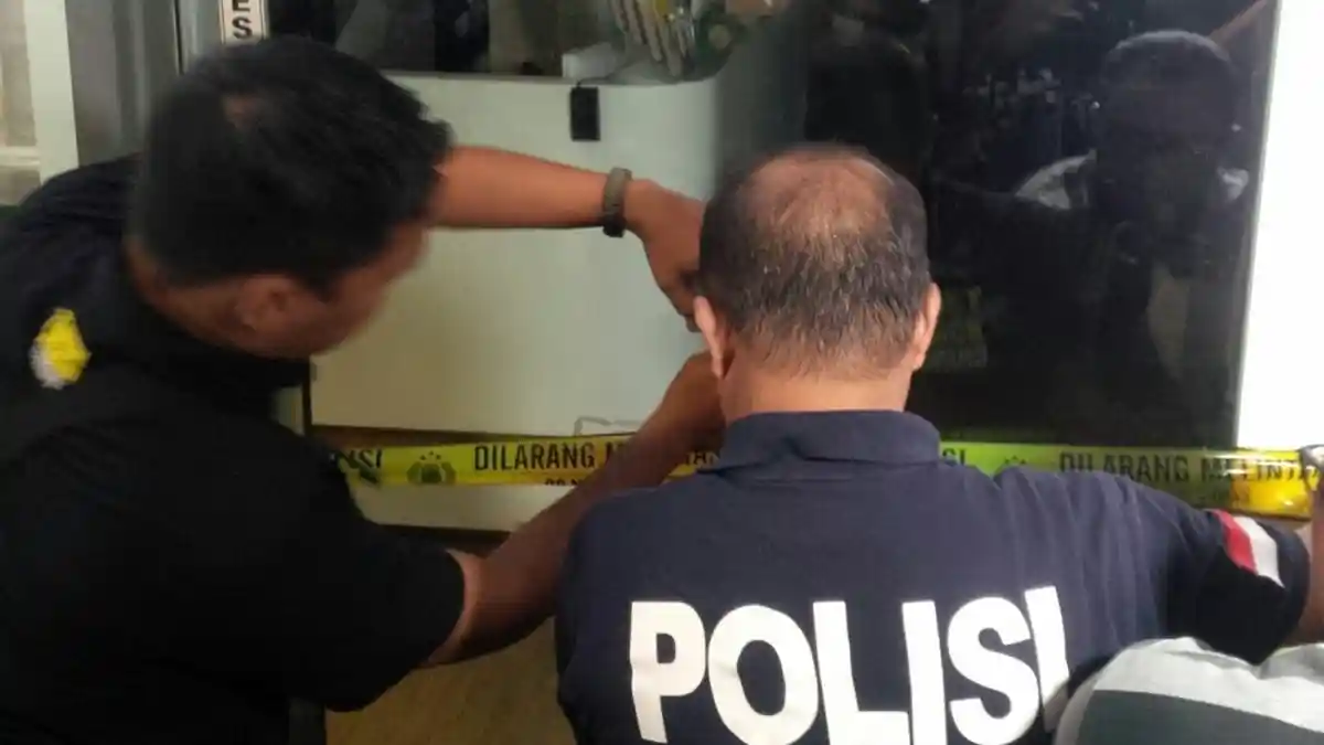 Polda Metro Jaya Tutup Klinik Chiropractic First di PIM 1