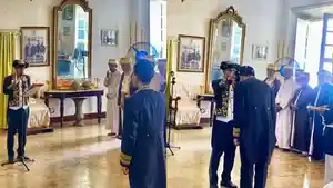 wapres-gibran-diberi-gelar-adat.jpg