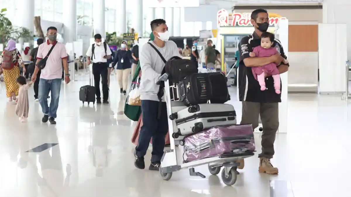 Masih Ada Penumpang Bawa Hasil Test Antigen dan PCR di Bandara SAMS Sepinggan Balikpapan