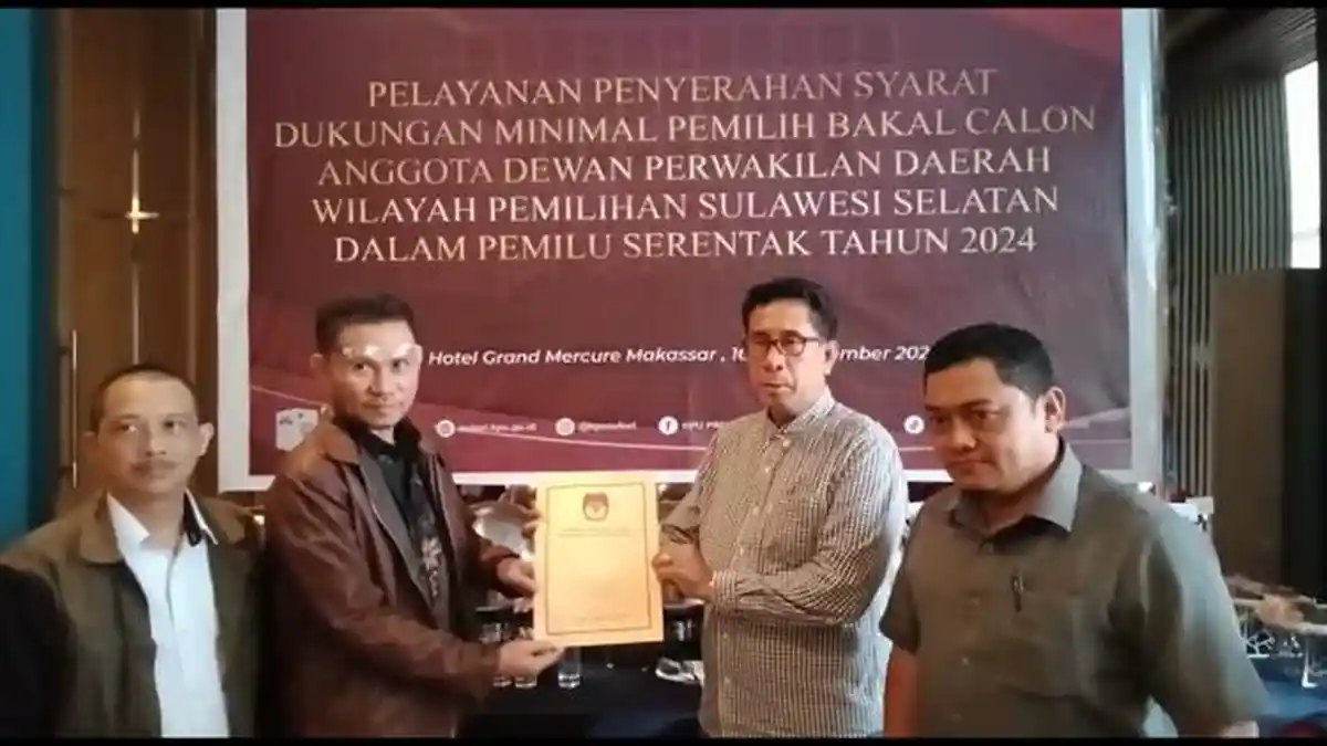 Bakal Calon DPD Andi Maradang Mackulau Setor 3.333 KTP ke KPU Sulsel, Lengkap dari 24 Daerah