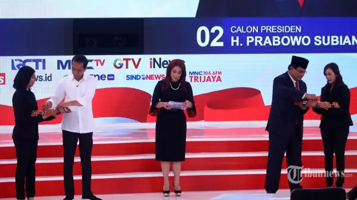 Pengamat Sebutkan Perbedaan Penampilan Jokowi dan Prabowo di Debat Pertama dan Kedua