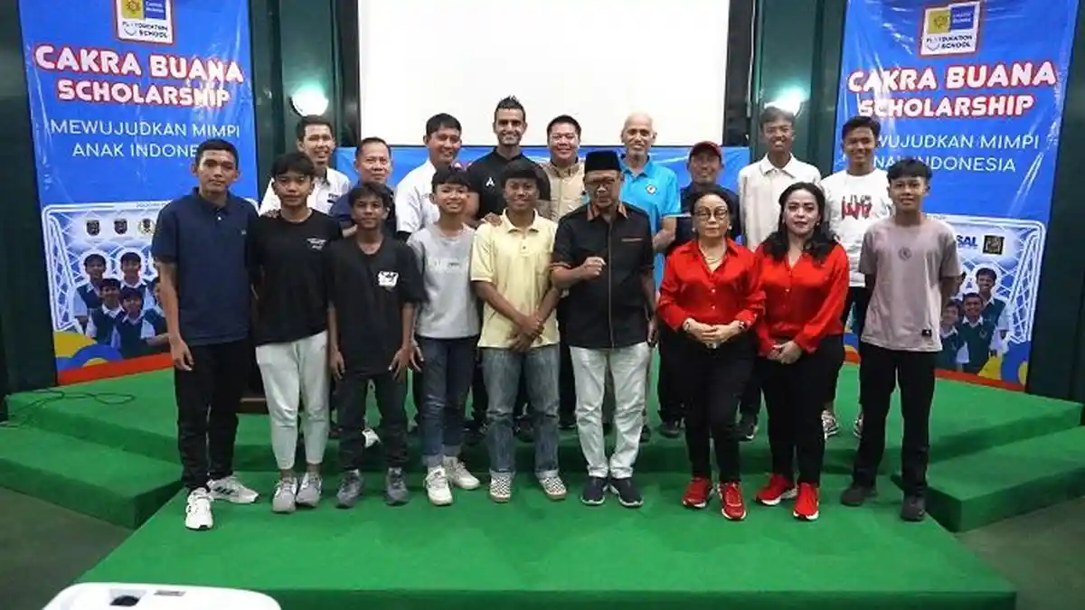 Momen Sumpah Pemuda, Cakra Buana Siapkan Beasiswa Futsal Bagi Siswa Berprestasi