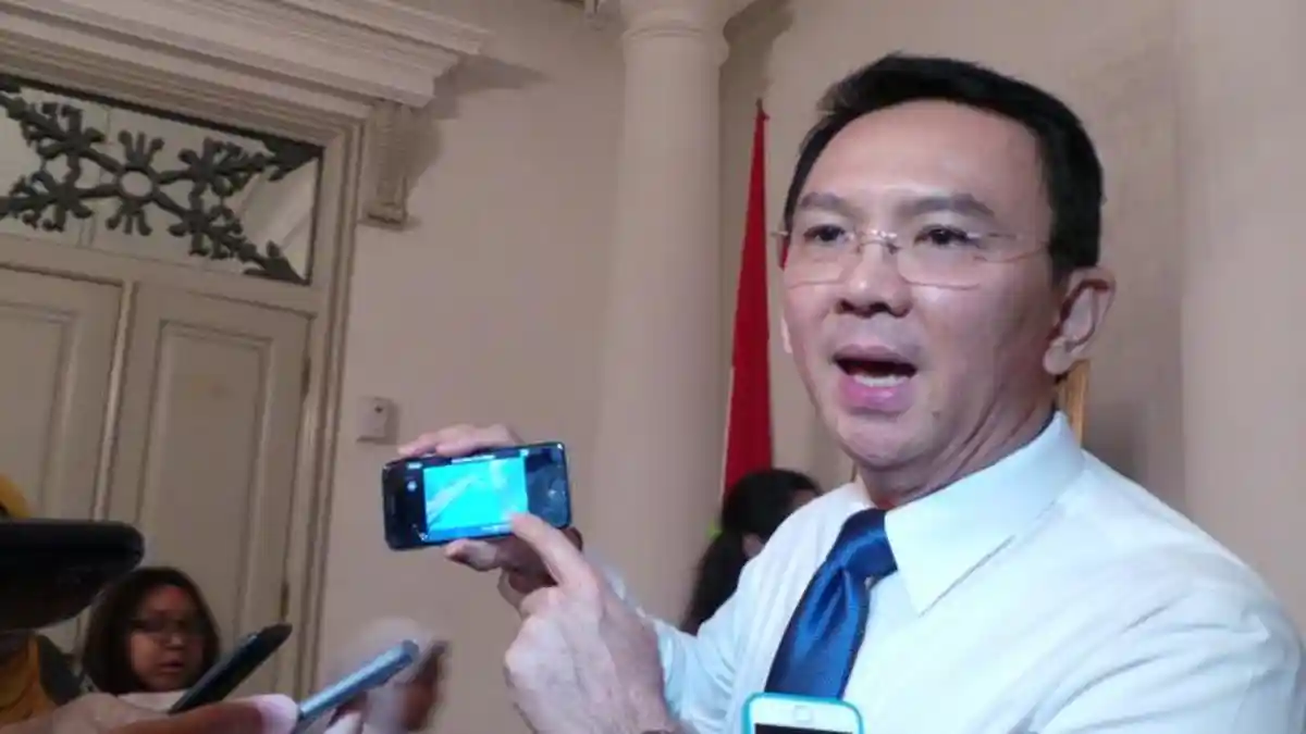 Ahok Bilang Sengaja Copot Dua Kadis supaya Bersedia 