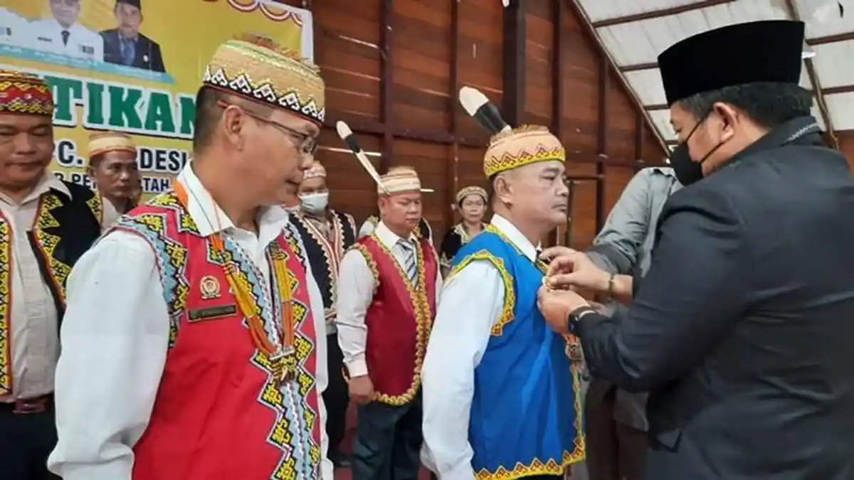 Bupati Hadiri Pelantikan DPC Papdesi Mahulu