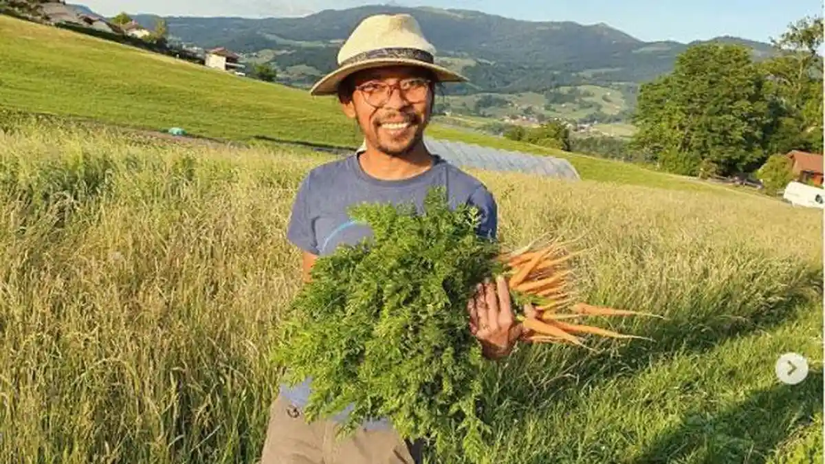 Rela Lepas Pekerjaan Insinyur Migas, Pria Ini Pilih Jadi Petani, Kini Bahagia Bisa Keliling Dunia