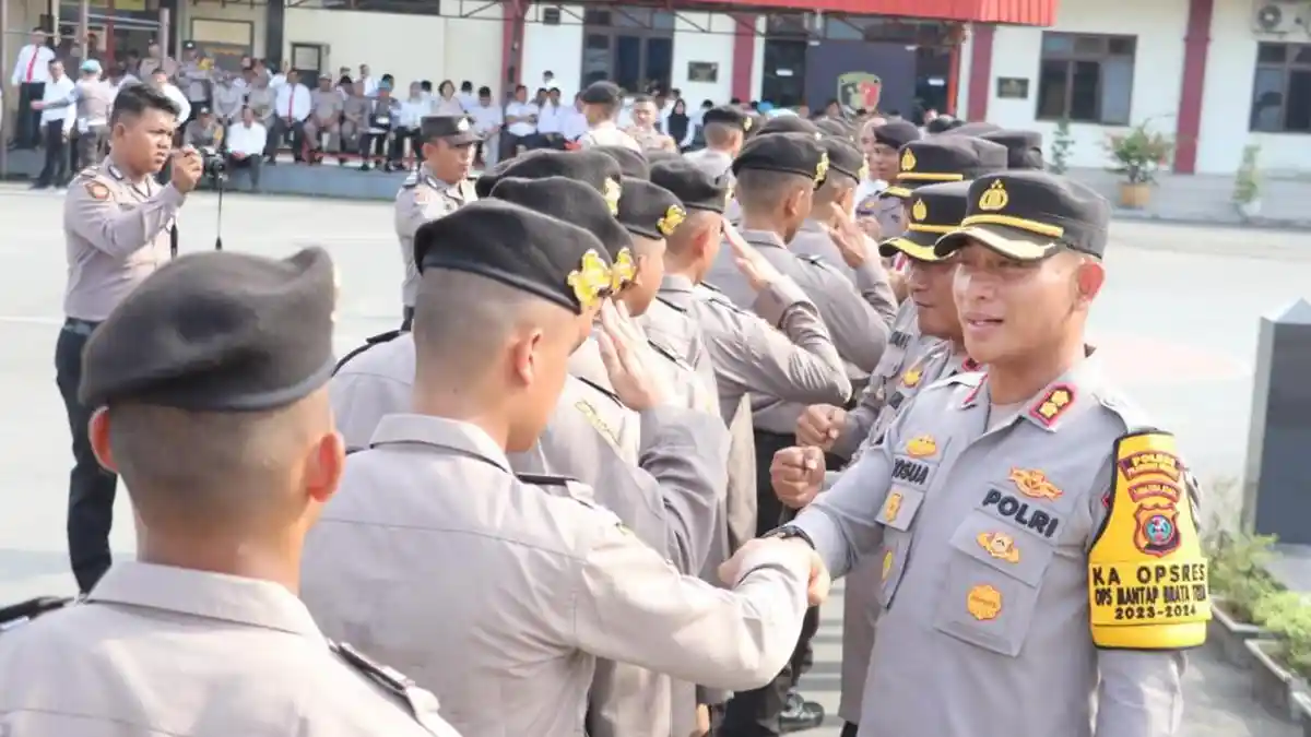 Polres Pelabuhan Belawan Gelar Apel Jam Pimpinan dan Pelepasan Siswa Latja SPN Hinai