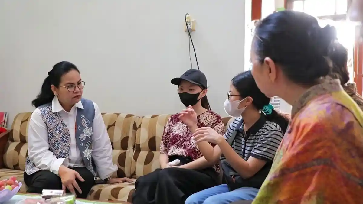 Dijenguk Wali Kota, Korban Begal Halmahera Ucapkan Terima Kasih dan Harapan