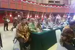 bupati-wajo-amran-mahmud-menghadiri-rapat-kerja-nasional.jpg