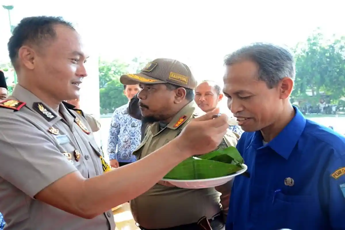 Kapolres Langsa Pimpin Upacara Peringatan HUT Damkar, Satlinmas, Satpol PP dan WH