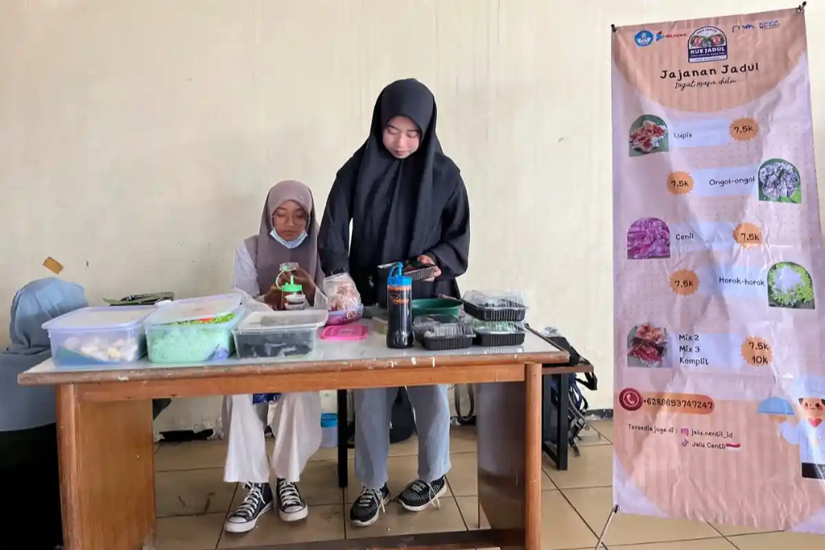 Jajanan Jadul dari Mahasiswa ITN Malang Lolos Program Pembinaan Mahasiswa Wirausaha 2023