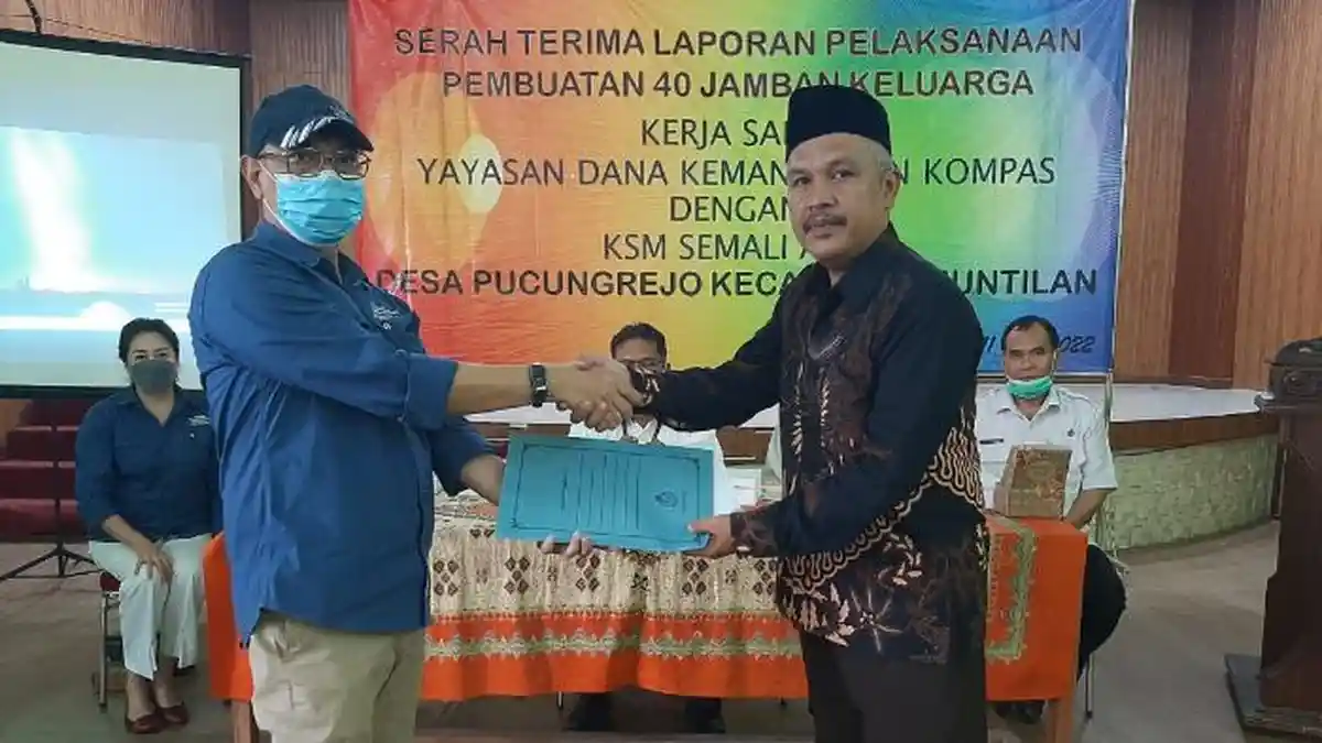 Yayasan Dana Kemanusiaan Kompas Dorong Pembangunan Jamban Sehat