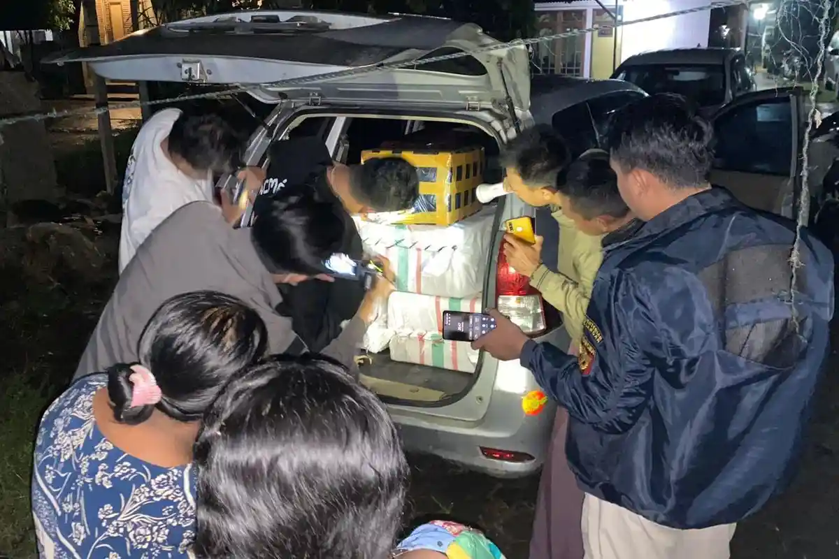 Bea Cukai Kudus Temukan Ratusan Ribu Batang Rokok Ilegal Timbunan di Jepara