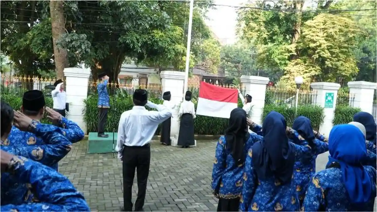 Upacara Hari Lahir Pancasila 2026, Politeknik STIA LAN Bandung Perkuat Semangat Kebangsaan