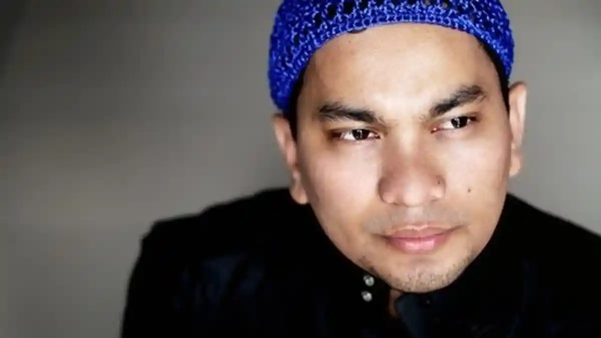 Chord Gitar dan Lirik Lagu Ramadan Datang - Tompi, 'Ramadan datang alam pun riang'