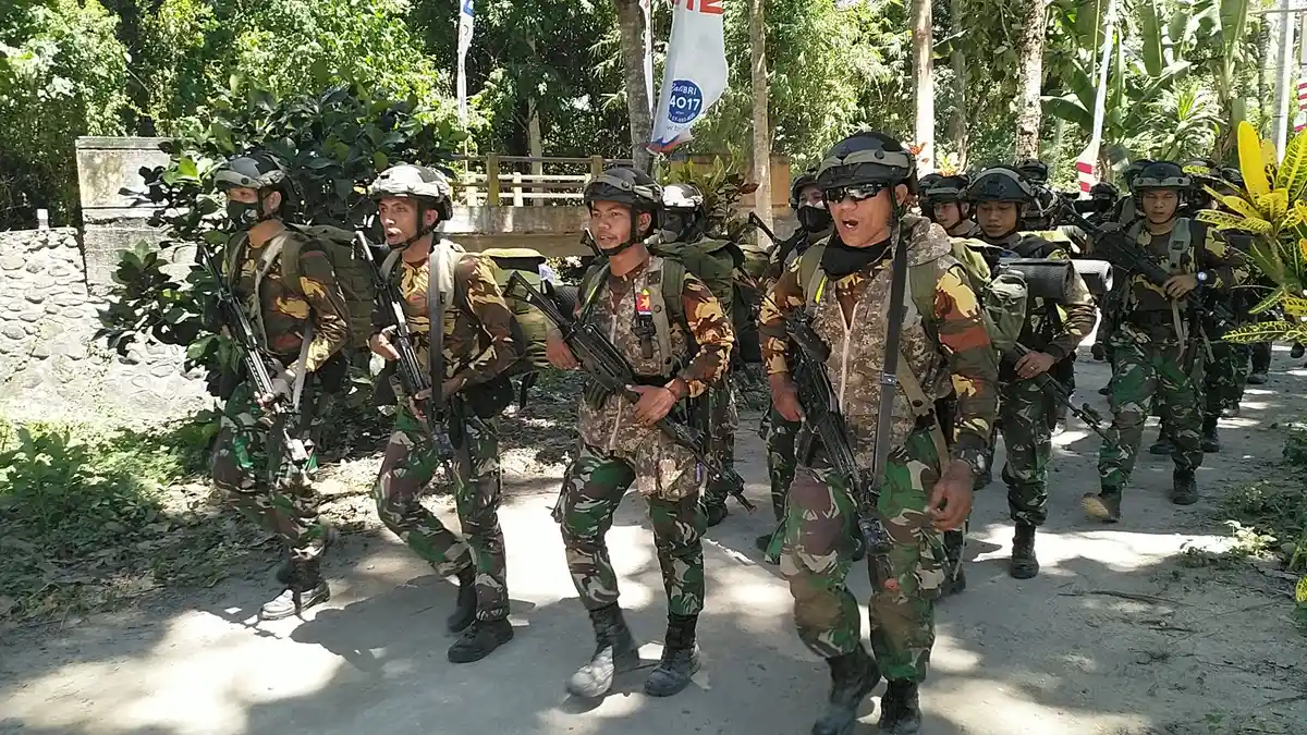 Latihan Garuda Shield TNI AD dan US Army Gunakan Artileri Roket Dan Canon