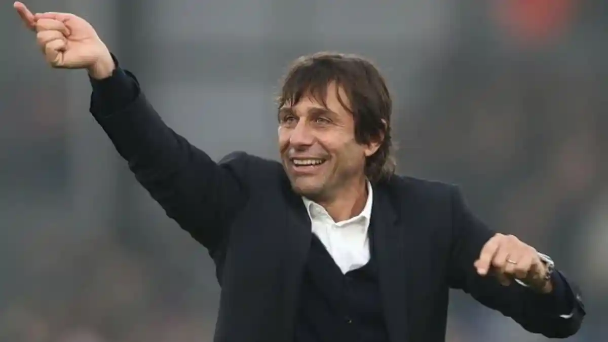 Ternyata Antonio Conte Lakukan Ini saat Pertama Kali Tiba di Chelsea