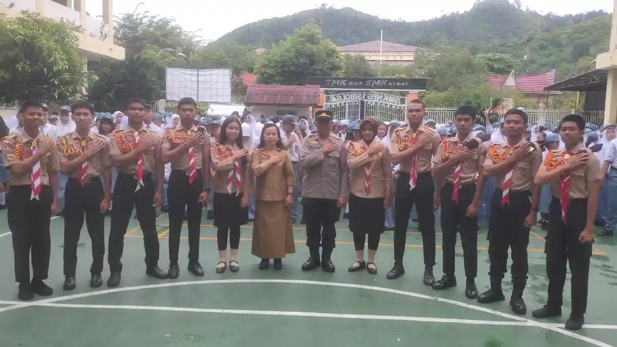 Police Goes To School, Kasat Binmas Polres Sibolga Beri Bimbingan Penyuluhan kepada Pelajar