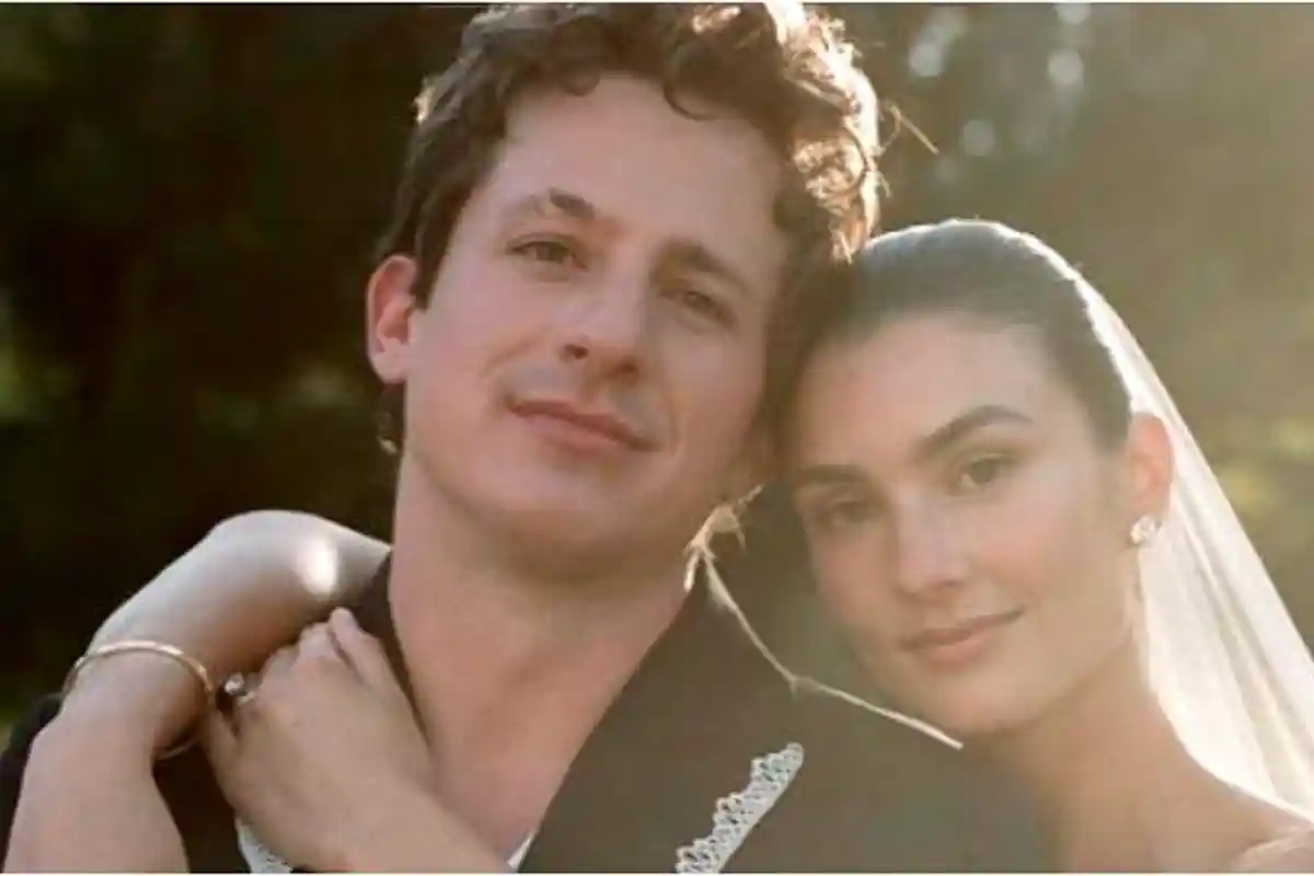 Charlie Puth Resmi Menikahi Brooke Sansone, Bagikan Potret Bahagia Kedunya dengan Puisi Romantis