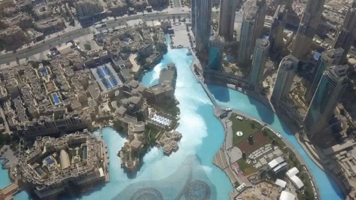 Wow! Menakjubkan, Ini 12 Foto dari Burj Khalifa Dubai, Gedung Tertinggi di Dunia