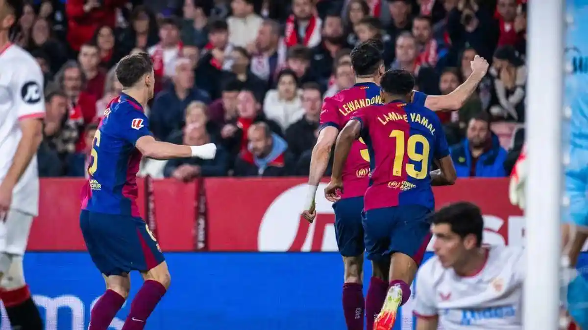 FC BARCELONA: Apa Kata Robert Lewandowski Lihat Sosok Lamine Yamal