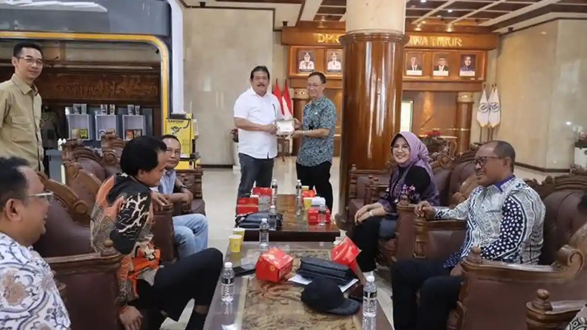 DPRD Kaltim Gali Strategi Pengawasan Jalan dari Jawa Timur