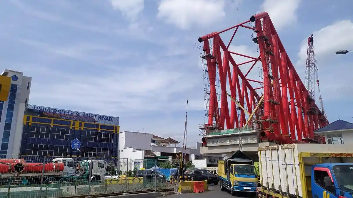 Rel Layang di Simpang Joglo Solo Ditargetkan Beroperasi Juni 2024
