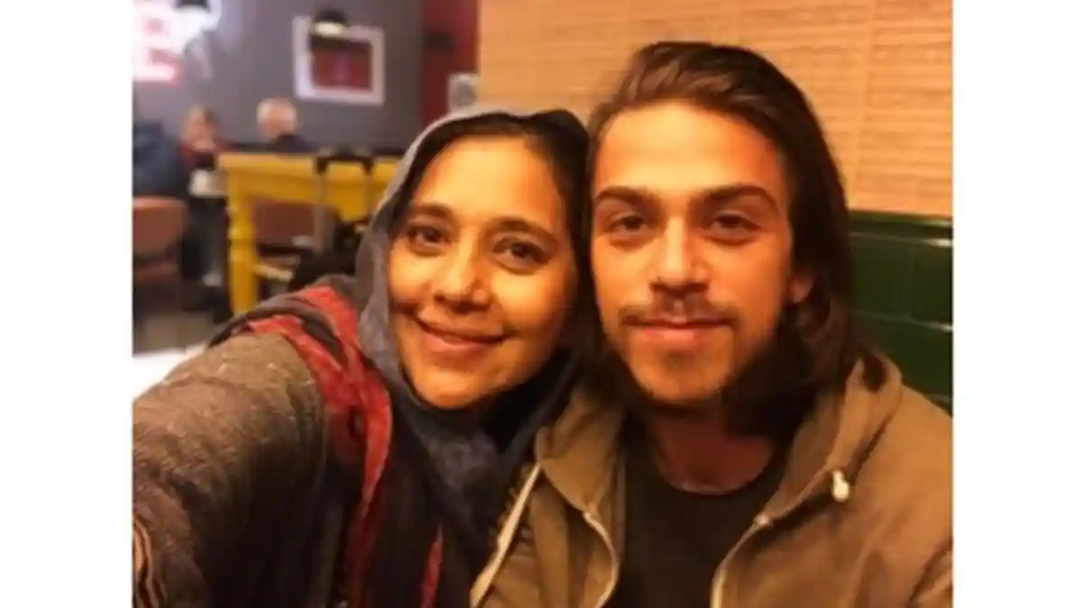 Pernah Berseteru hingga Usir Anak, Ayu Azhari Kini Bagikan Potret Terbaru Putranya, Sean Azad