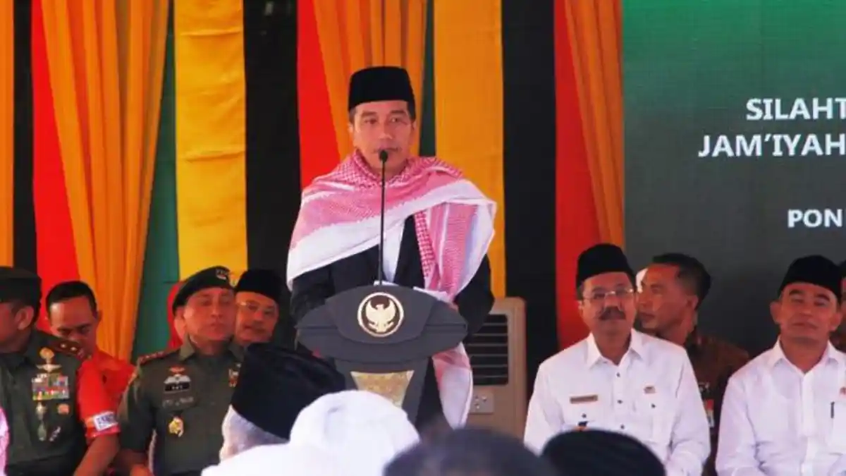 Jokowi: 'Batak di Sini Orangnya Halus-halus, Saya yang Orang Solo Kalah Halus'