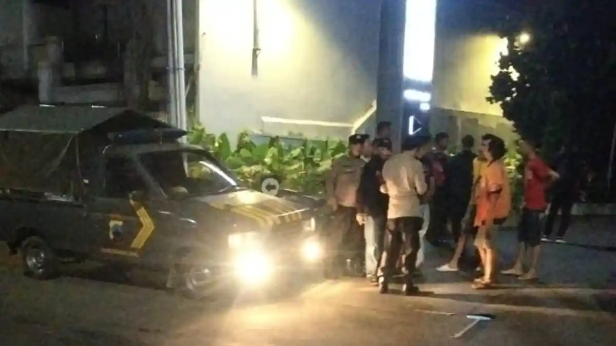 Oknum TNI Tusuk 2 Warga di Jalan Imam Bonjol Semarang