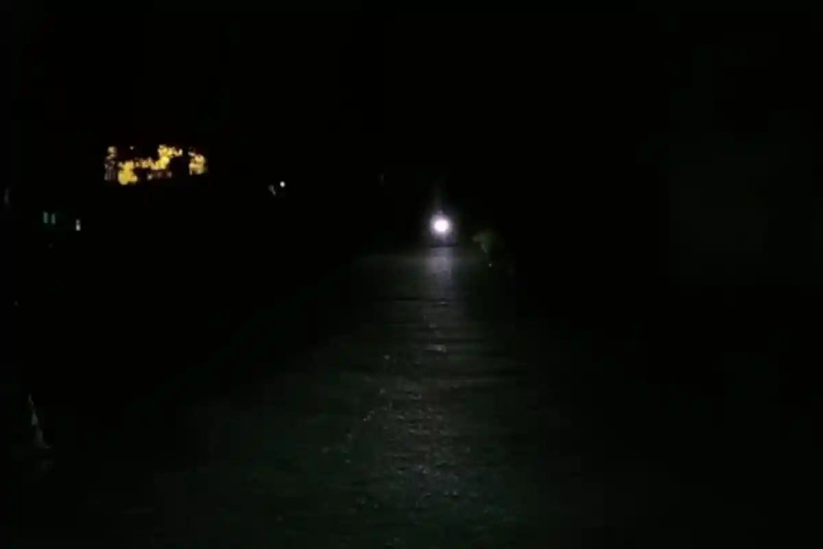 20 Lampu Jalan di Gadihu - Kota Ambon Tak Berfungsi, Warga Ngeluh