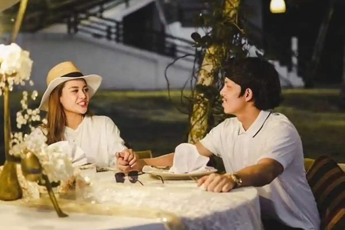 Lihat Kondisi Terkini Atta Halilintar yang Terpapar Covid-19, Suami Aurel Hanya Bisa Menggumam