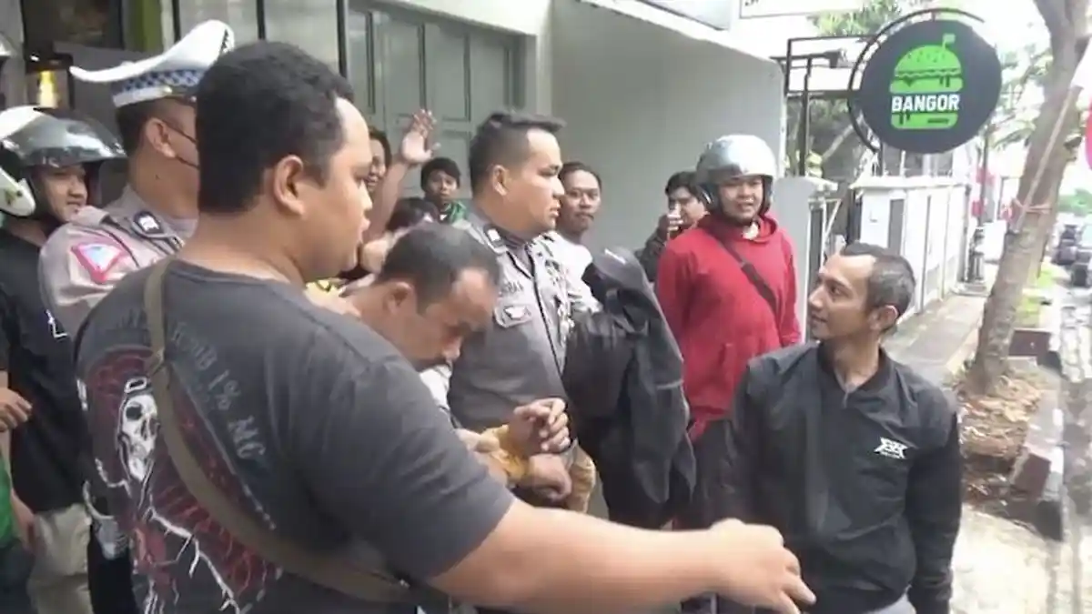 Nyaris jadi Sasaran Amuk Massa, Maling Handphone Diamankan Polisi di Cianjur