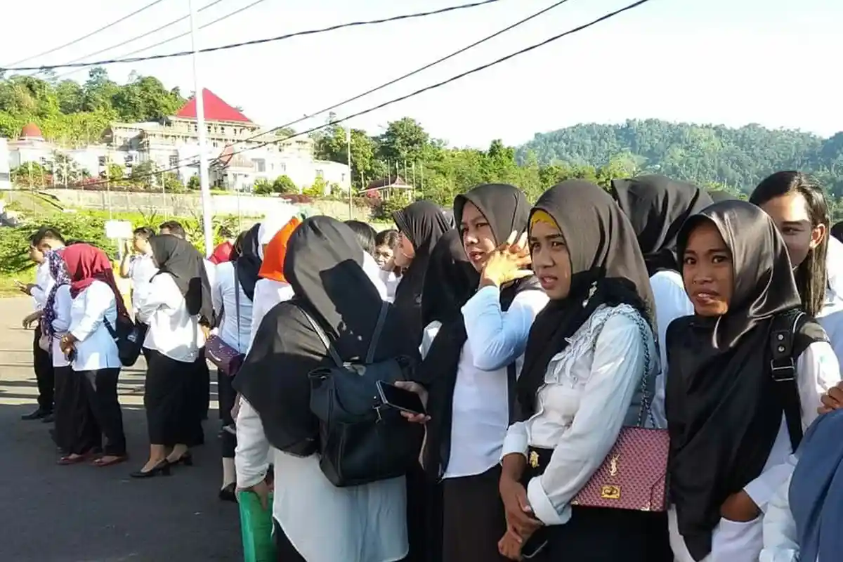 Beberapa Aturan Berpakaian yang Harus Dipatuhi CPNS Bolsel Setelah Dinyatakan Lulus